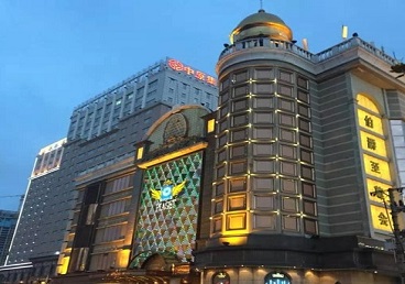 江岸最大顶级出名高端豪华KTV会所-皇冠伯爵KTV顶级体验点评